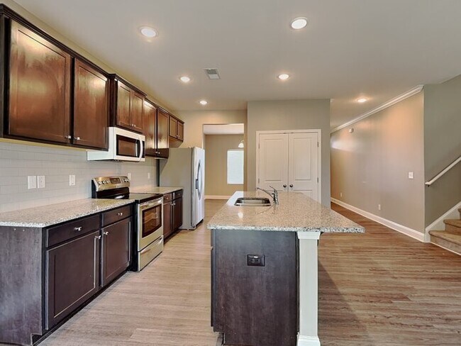 Foto del edificio - 3216 Emerald Ridge Ct