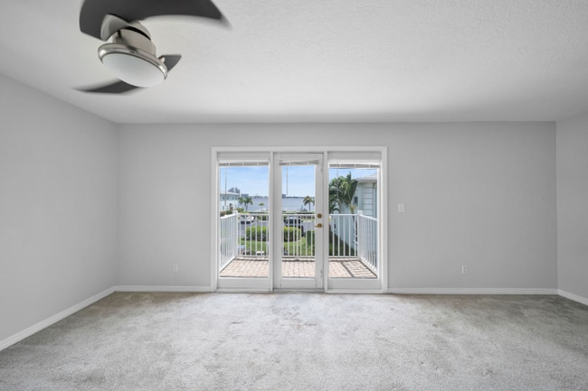 Building Photo - 3338 N Key Dr