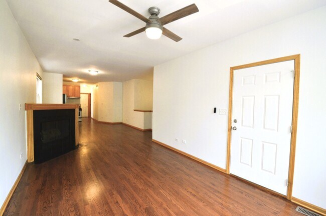 Foto del edificio - 1319 N Campbell Ave