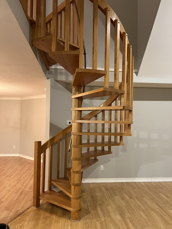 Photo du bâtiment - 7151 121 St