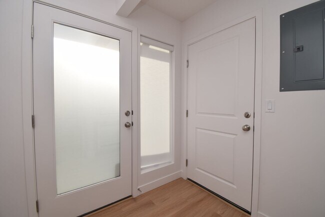 Foto del edificio - BRAND NEW 2 Bedroom Home in Millcreek!!