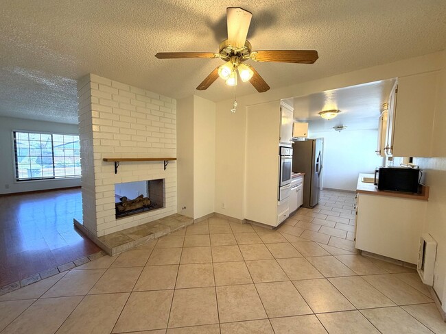 Foto del edificio - Desirable South East Three Bedroom Home