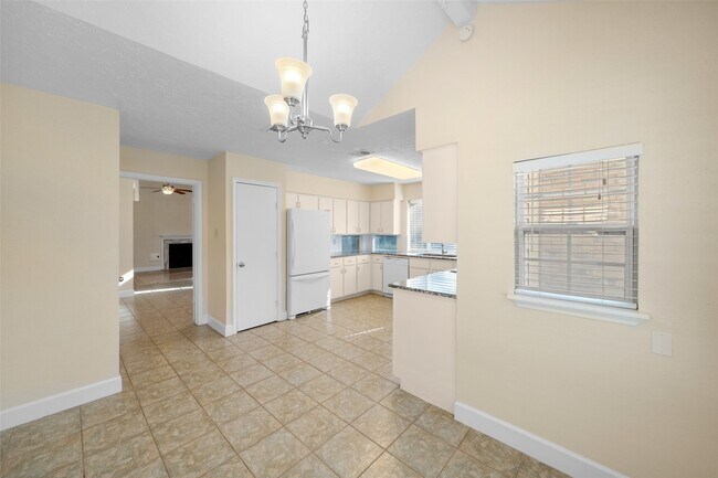 Foto del edificio - 5434 Garden Village Dr