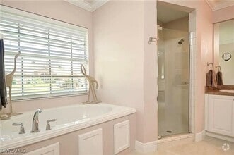 Building Photo - 333 Wentworth Ct