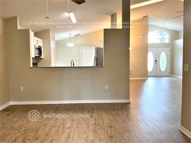 Building Photo - 6711 Fawn Ridge Dr