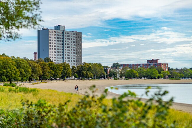 Foto del edificio - 1422 Columbia Rd