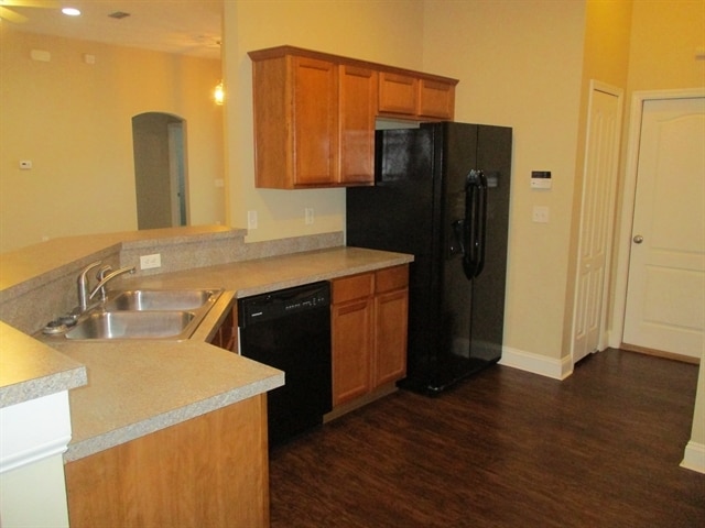 Building Photo - 12052 Hayden Lakes Cir