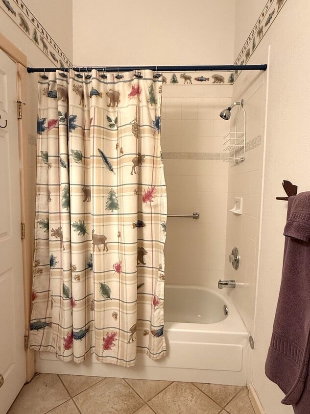 Primary Photo - Beautiful 3BD/2BA Home In Lake Forest Comm...