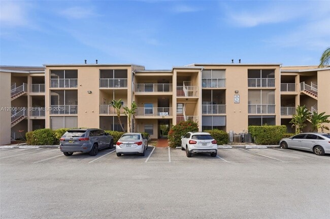 Building Photo - 15325 SW 106th Terrace