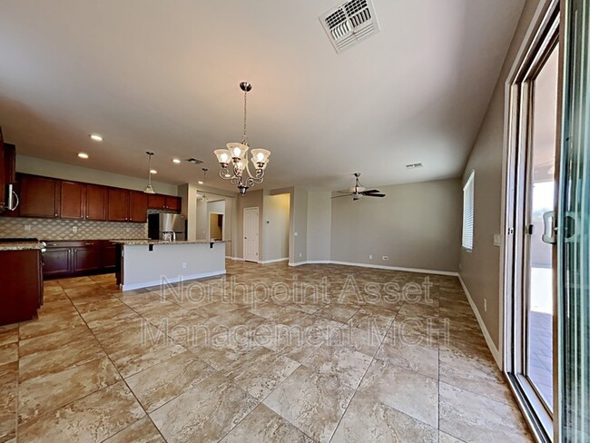 Building Photo - 28244 N Welton Pl