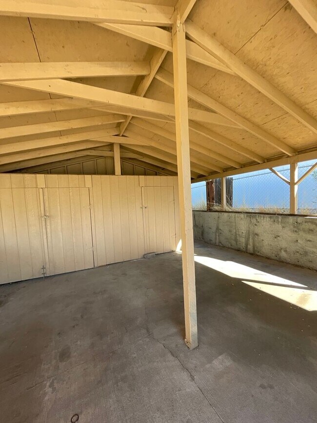 Building Photo - Soda Loper