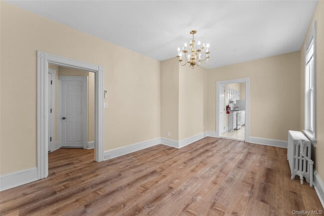 Foto del edificio - 81 N Washington St