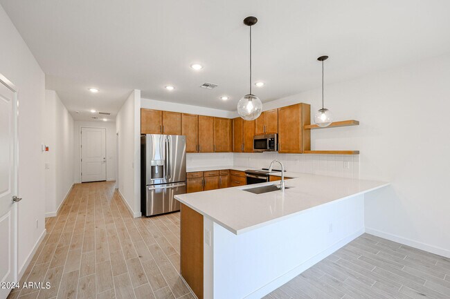 Foto del edificio - 7811 N 79th Dr