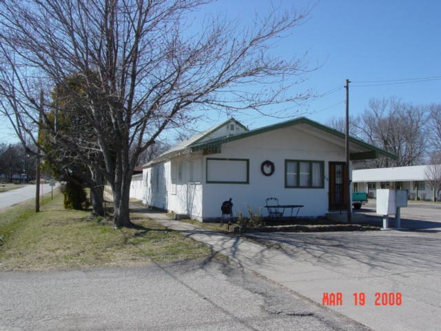 North and South Buildings - Apartments in Burlington, KS | Apartments.com