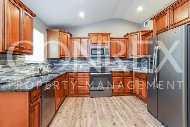 Building Photo - Charming 3 Bedroom in Benton!