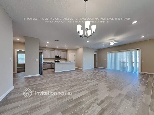 Foto del edificio - 10003 Lemon Grass Ln