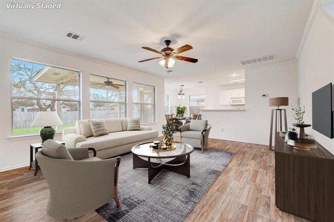 Building Photo - 1705 Darjeeling Dr