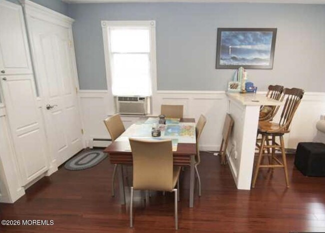 Building Photo - 507 15th Ave