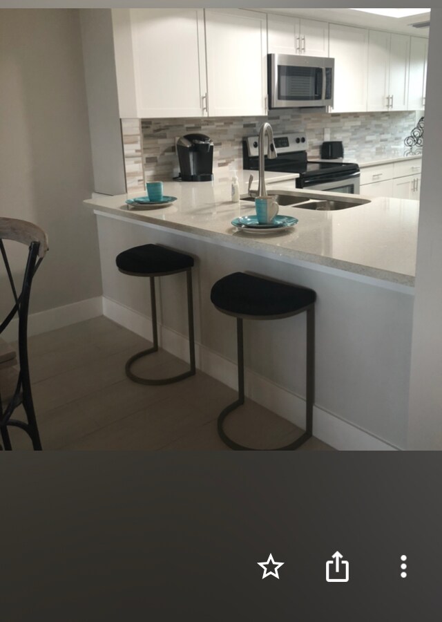 Foto del edificio - 4620 Bay Blvd