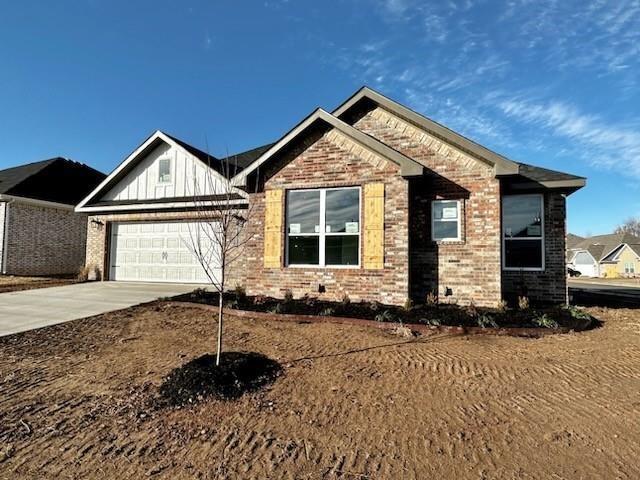 Building Photo - 5802 Macasin Ave