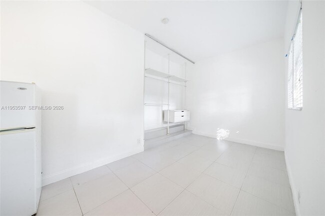 Photo - 3262 Elizabeth St Apartment