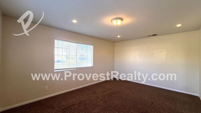 Building Photo - 16319 Spruce St