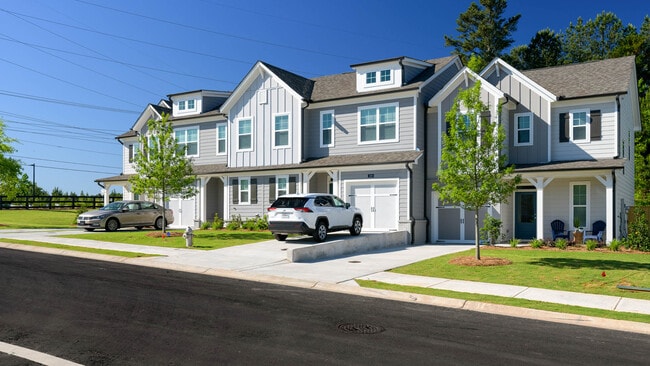 Building Photo - Brighton Townhomes