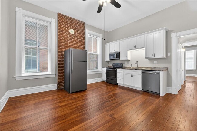 Foto del edificio - 2416 S 13th St