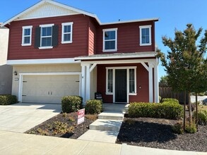 Building Photo - 1061 Viognier Wy