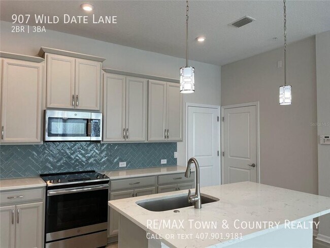 Foto del edificio - Griffin Park Townhome in Lake Mary