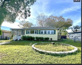 Building Photo - 5506 Staley Dr Building Photo - 5506 Staley Dr