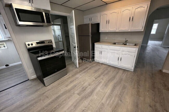 Foto del edificio - 320 W Cleveland Ave