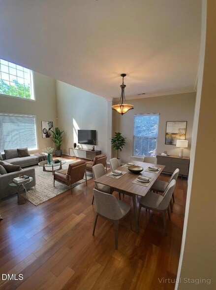 Foto del edificio - 105 Saltybrook Ln