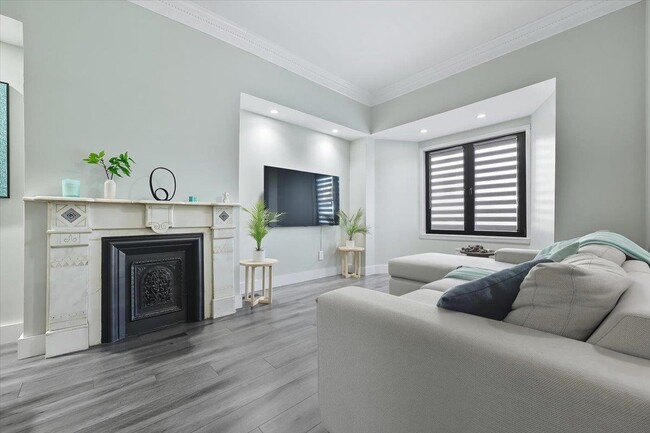 Building Photo - 49A SOUTH St