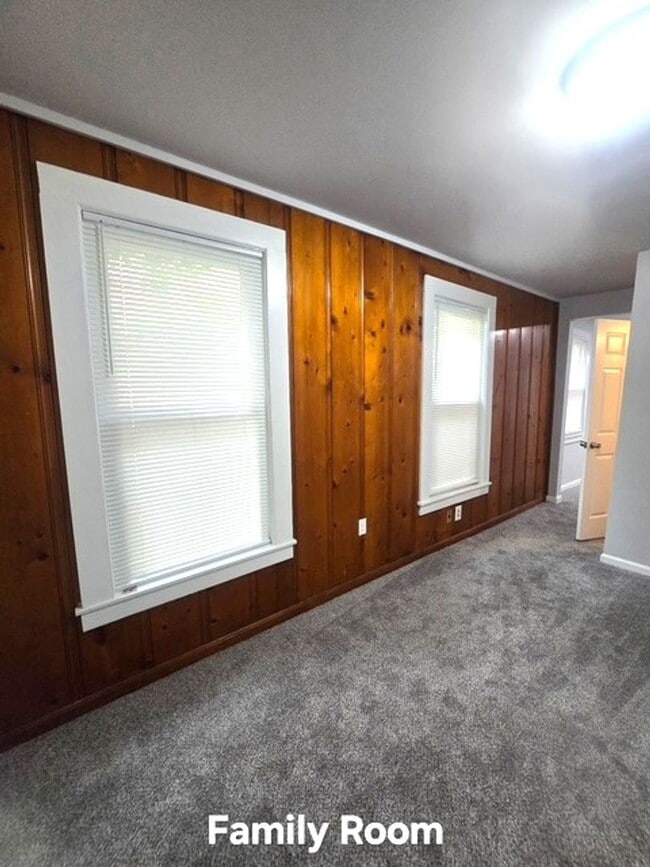 Photo - Completely Renovated House in the Douglas Heights Area  251119