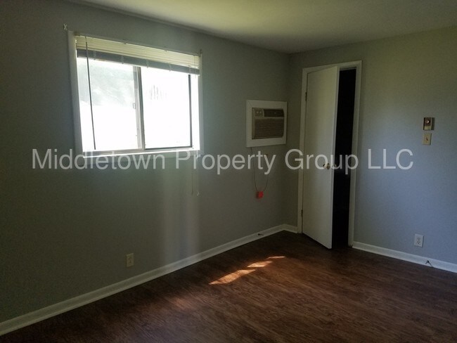 Building Photo - 1 BED 1 BATH FOR ONLY $550!!! AVAILABLE NOW!!