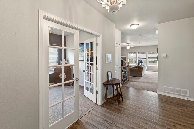 Building Photo - 10704 Calista Wy