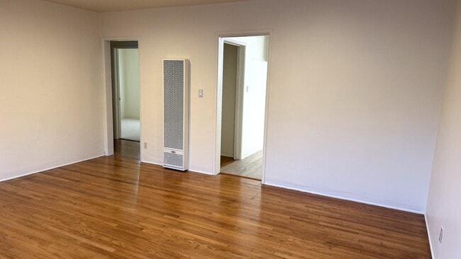 Building Photo - 3590 Cedar Ave