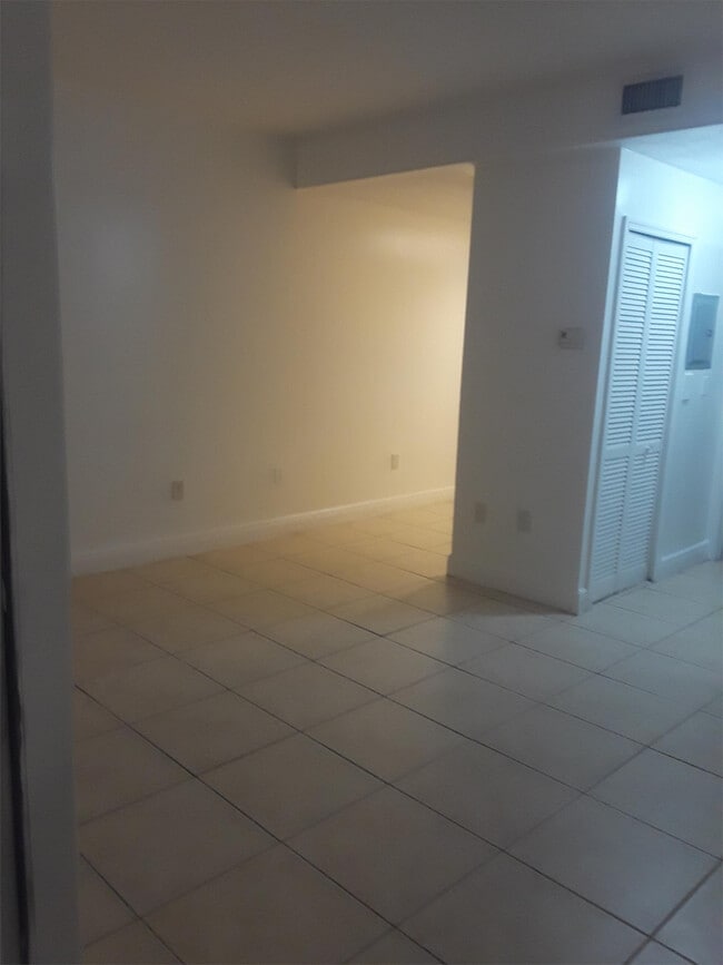 Foto del edificio - 2185 NW 16th Terrace