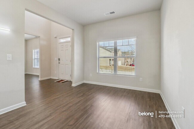 Foto del edificio - 3263 Highgrove Ln