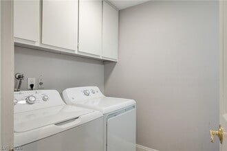 Building Photo - 6635 Costa Brava Rd