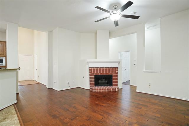 Foto del edificio - 6413 Eagle Creek Dr