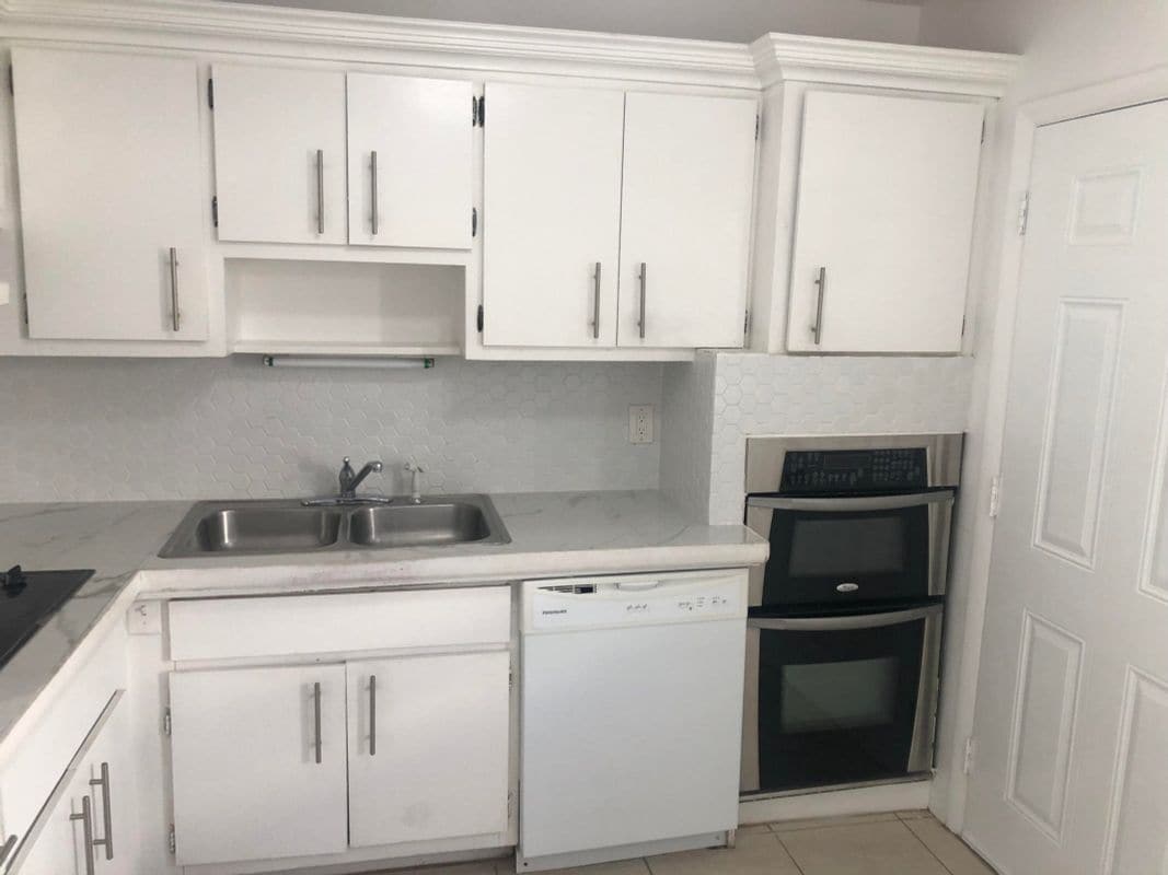 Foto principal - 4500 N Flagler Dr