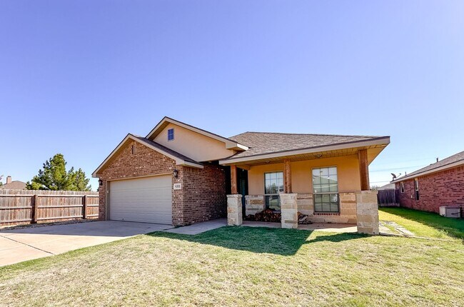 Foto del edificio - Beautiful and spacious  3/2/2 in Quincy Park