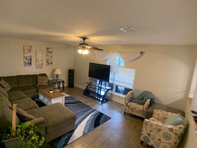 Foto del edificio - 24566 SW 11th Rd