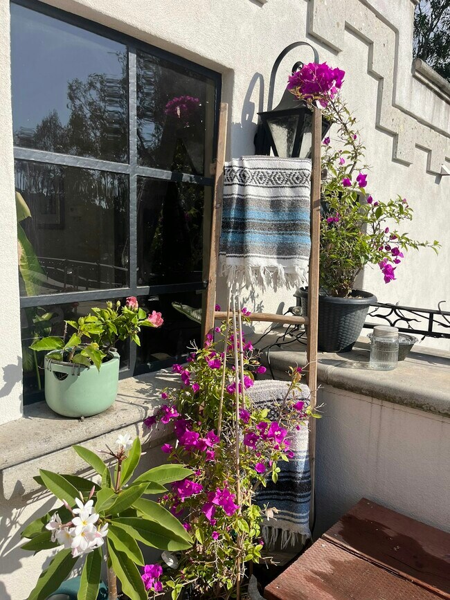 Foto del edificio - 3631 Manchester Ave