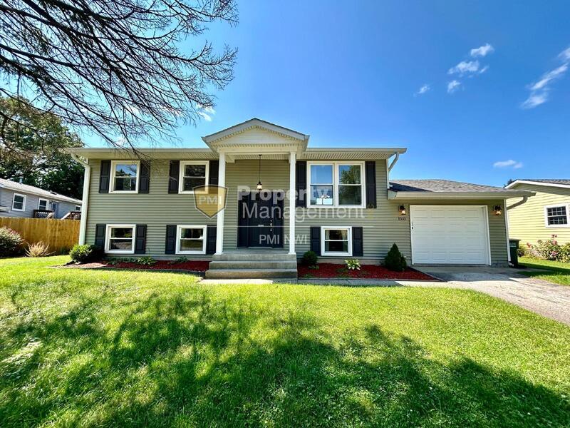 Primary Photo - 1503 Peachtree Dr