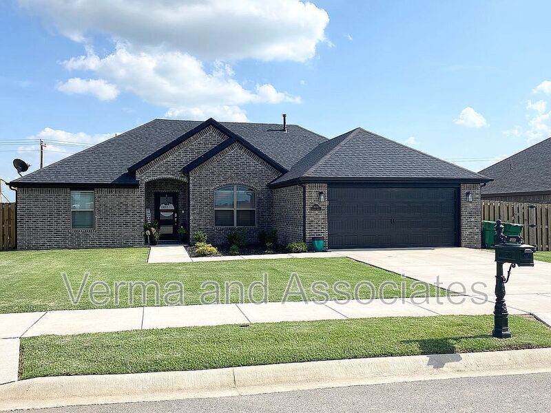 Foto principal - 1800 Sunrise Cir