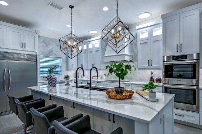 Foto del edificio - 4 bedroom in Jacksonville FL 32256