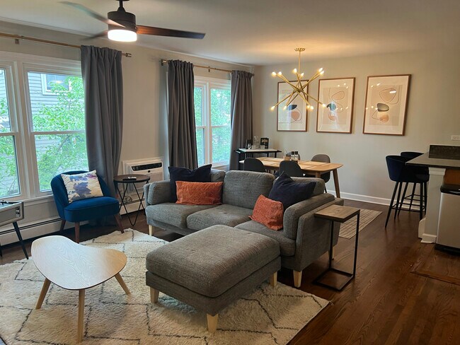 Foto del edificio - 1414 Elmwood Ave